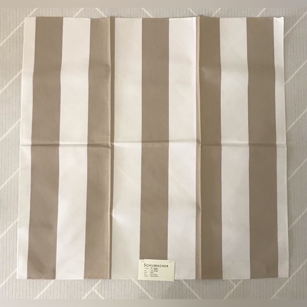 Schumacher fabric samples 26"x26" 4pcs bundle - Picture 2 of 9